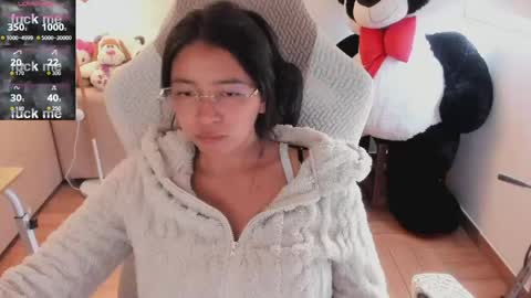 Snapshot of andrea_bonnie chatting on April 23, 2026, 10:23 pm andrea_bonnie online show from April 23, 2026, 10:23 pm