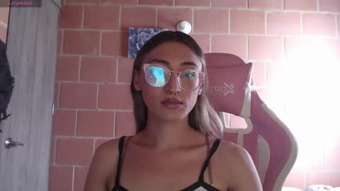 Andrea  online show from February 10, 2026, 5:39 pm