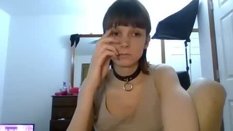 andrea online show from December 4, 2024, 3:26 am