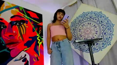Andrea online show from June 18, 2026, 9:30 pm