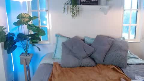ANDREA  online show from July 10, 2026, 1:58 pm