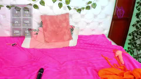 Snapshot of andrea_williams24 chatting on January 21, 2025, 7:39 pm Naomi Andrea Daviss online show from January 21, 2025, 7:39 pm