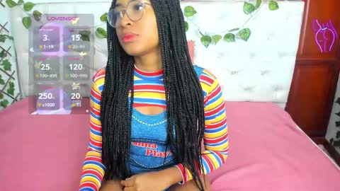 Snapshot of andrea_williams24 chatting on October 18, 2025, 12:17 pm Naomi Andrea Daviss online show from October 18, 2025, 12:17 pm