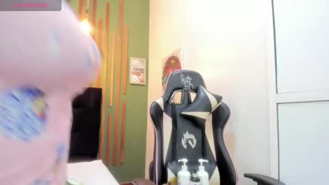 andreabigboobs_ online show from June 24, 2026, 4:44 am