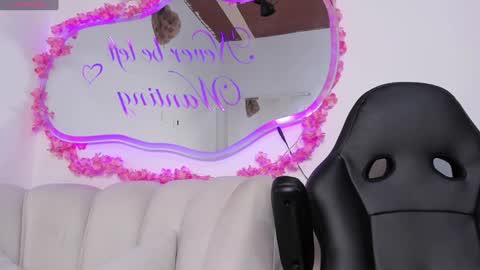 Andrea online show from January 30, 2025, 1:21 pm