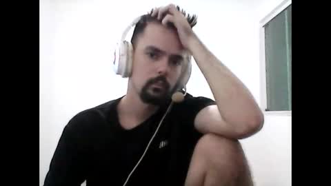 Snapshot of andrecrazybrasil chatting on March 12, 2025, 2:30 am andrecrazybrasil online show from March 12, 2025, 2:30 am