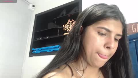 Snapshot of andreinabrown18 chatting on December 4, 2024, 10:30 pm Andreina online show from December 4, 2024, 10:30 pm