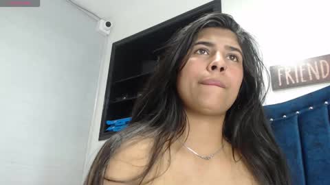 Snapshot of andreinabrown18 chatting on December 5, 2024, 8:11 pm Andreina online show from December 5, 2024, 8:11 pm