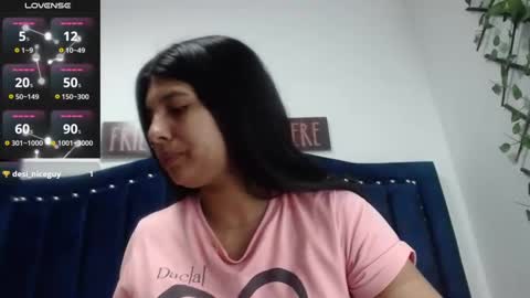 Snapshot of andreinabrown18 chatting on January 21, 2025, 6:34 pm Andreina online show from January 21, 2025, 6:34 pm