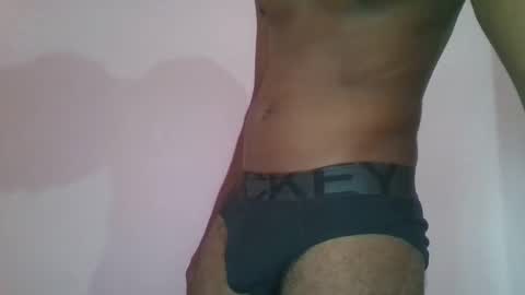 andres01_ online show from November 2, 2025, 8:06 am