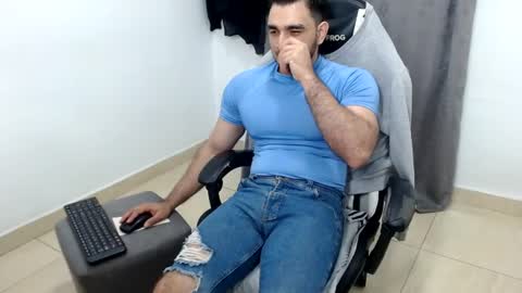 andres180950734 online show from July 2, 2026, 11:11 pm