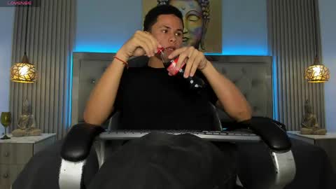 IM ANDRES online show from May 28, 2026, 3:37 am
