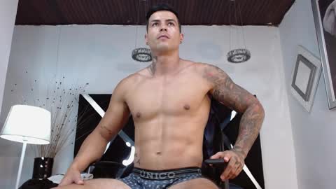 insta andres clark  online show from March 9, 2025, 5:06 pm