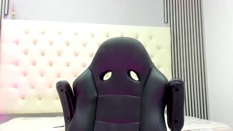 andres_stud online show from March 16, 2026, 6:06 am