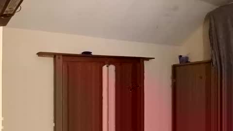 andresalvarez132169 online show from February 23, 2026, 4:21 am