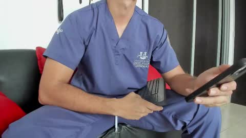 andretiiandcamila online show from September 12, 2025, 11:54 am