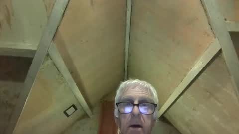 Snapshot of andrew160258 chatting on April 14, 2026, 11:33 pm Andrew online show from April 14, 2026, 11:33 pm