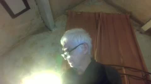 Snapshot of andrew160258 chatting on April 19, 2026, 10:12 pm Andrew online show from April 19, 2026, 10:12 pm