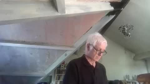 Snapshot of andrew160258 chatting on May 2, 2026, 1:05 pm Andrew online show from May 2, 2026, 1:05 pm