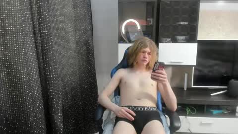 Andrew online show from May 4, 2026, 7:26 am