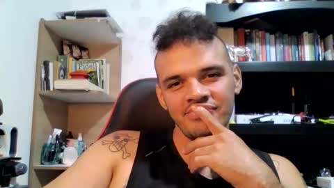 Snapshot of andrew_jaay chatting on December 1, 2025, 2:49 am andrew_jaay online show from December 1, 2025, 2:49 am