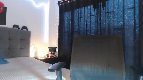 Andrew online show from April 20, 2026, 11:24 am