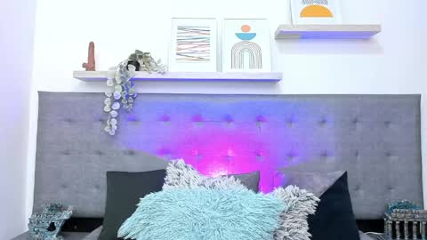 andrew restrepo online show from April 21, 2026, 3:28 pm