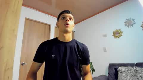 andrew_thopsom online show from January 9, 2026, 12:57 am