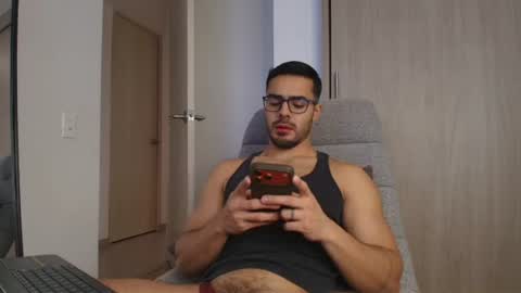 Snapshot of andrew_west_ chatting on July 16, 2026, 3:40 pm ANDREW WEST online show from July 16, 2026, 3:40 pm