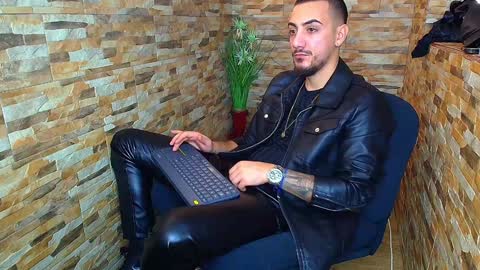 MasterRomania  online show from December 17, 2024, 7:50 am