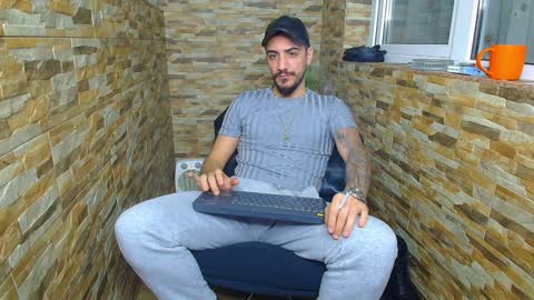 MasterRomania  online show from January 14, 2025, 5:08 am