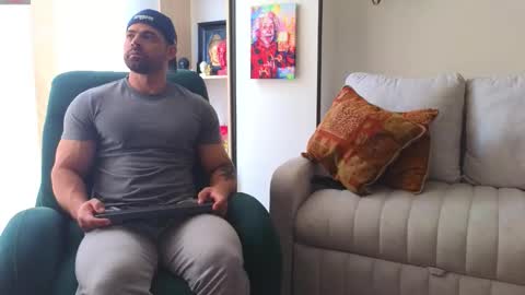 Andrew online show from February 15, 2026, 3:09 pm