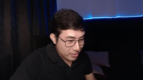 Snapshot of andrewmhilton_ chatting on March 24, 2026, 6:51 am andrewmhilton_ online show from March 24, 2026, 6:51 am