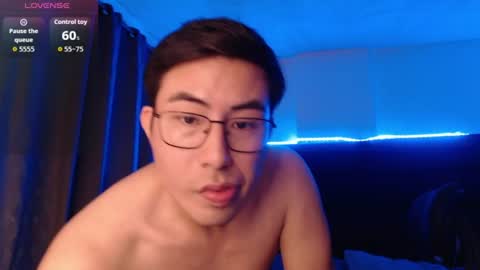 andrewmhilton_ online show from July 6, 2026, 5:48 am