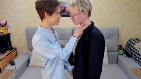 Andrew online show from December 1, 2024, 8:31 pm