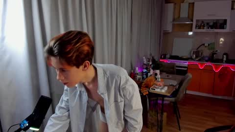 Andrew online show from January 29, 2025, 6:50 pm