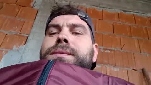 Snapshot of andrey21q chatting on October 6, 2025, 9:40 am andrey21q online show from October 6, 2025, 9:40 am