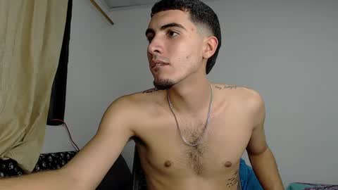 andriuhot066 online show from December 7, 2024, 4:31 am