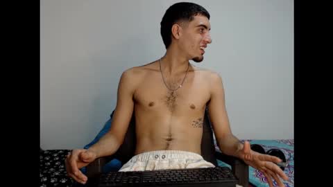 andriuhot066 online show from December 10, 2024, 6:54 am