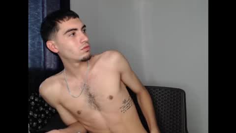 andriuhot066 online show from December 19, 2024, 11:39 am