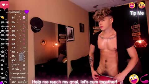 Snapshot of andrius_24 chatting on May 28, 2026, 9:45 pm online show from May 28, 2026, 9:45 pm