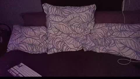 andrjoer online show from September 16, 2025, 7:04 pm