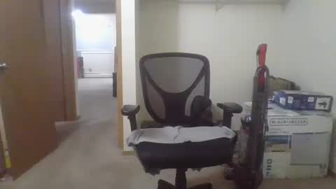 Snapshot of androidified chatting on October 5, 2025, 4:44 am androidified online show from October 5, 2025, 4:44 am