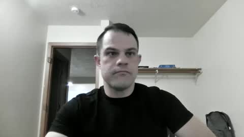 Snapshot of androidified chatting on December 3, 2025, 7:23 pm androidified online show from December 3, 2025, 7:23 pm