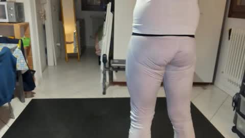 Snapshot of androx77 chatting on January 8, 2026, 4:31 pm androx77 online show from January 8, 2026, 4:31 pm