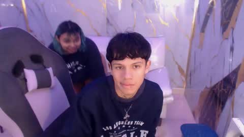 andy_dan1 online show from December 20, 2025, 2:13 pm