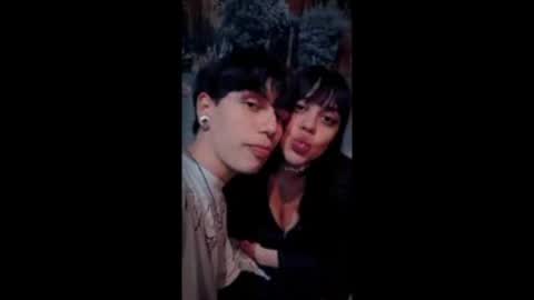andy_emily online show from April 18, 2026, 7:07 pm