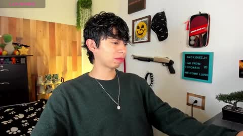 Snapshot of andy_guez_11 chatting on February 19, 2025, 9:50 am andy_guez_11 online show from February 19, 2025, 9:50 am