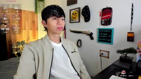 Snapshot of andy_guez_11 chatting on February 21, 2025, 10:17 am andy_guez_11 online show from February 21, 2025, 10:17 am