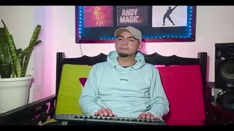 Snapshot of andy_magic_ chatting on November 22, 2025, 5:17 am andy_magic_ online show from November 22, 2025, 5:17 am